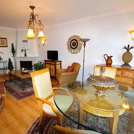 Antelius 82 - Clever Details *