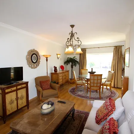 Antelius 82 - Clever Details 빌라모라